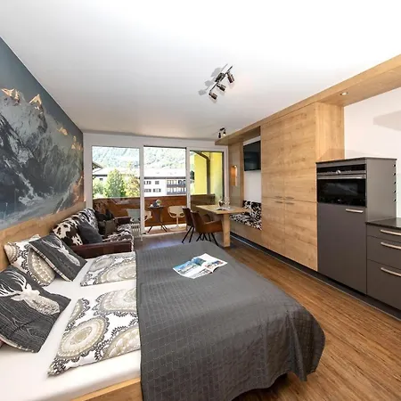 Charly דירה קפרון